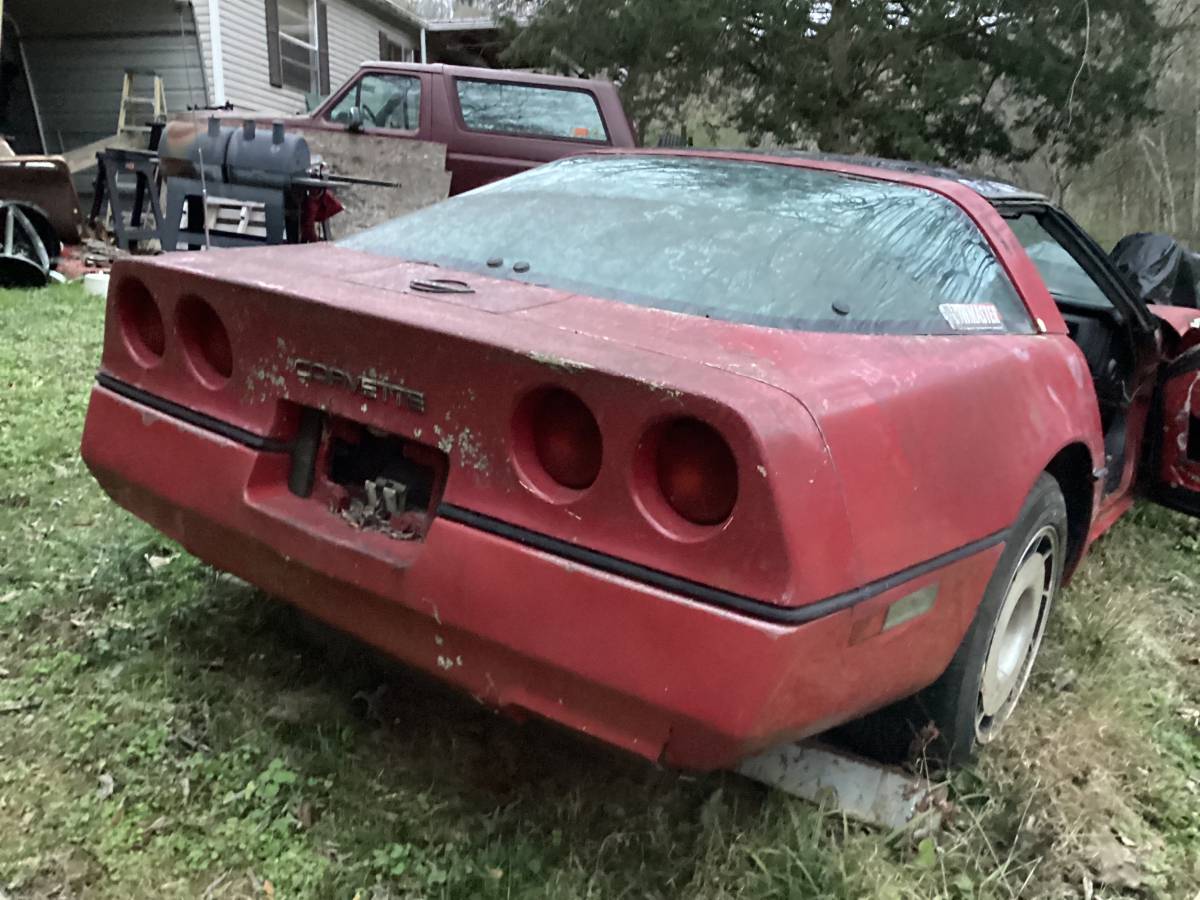Chev-corvette-1984-red-3