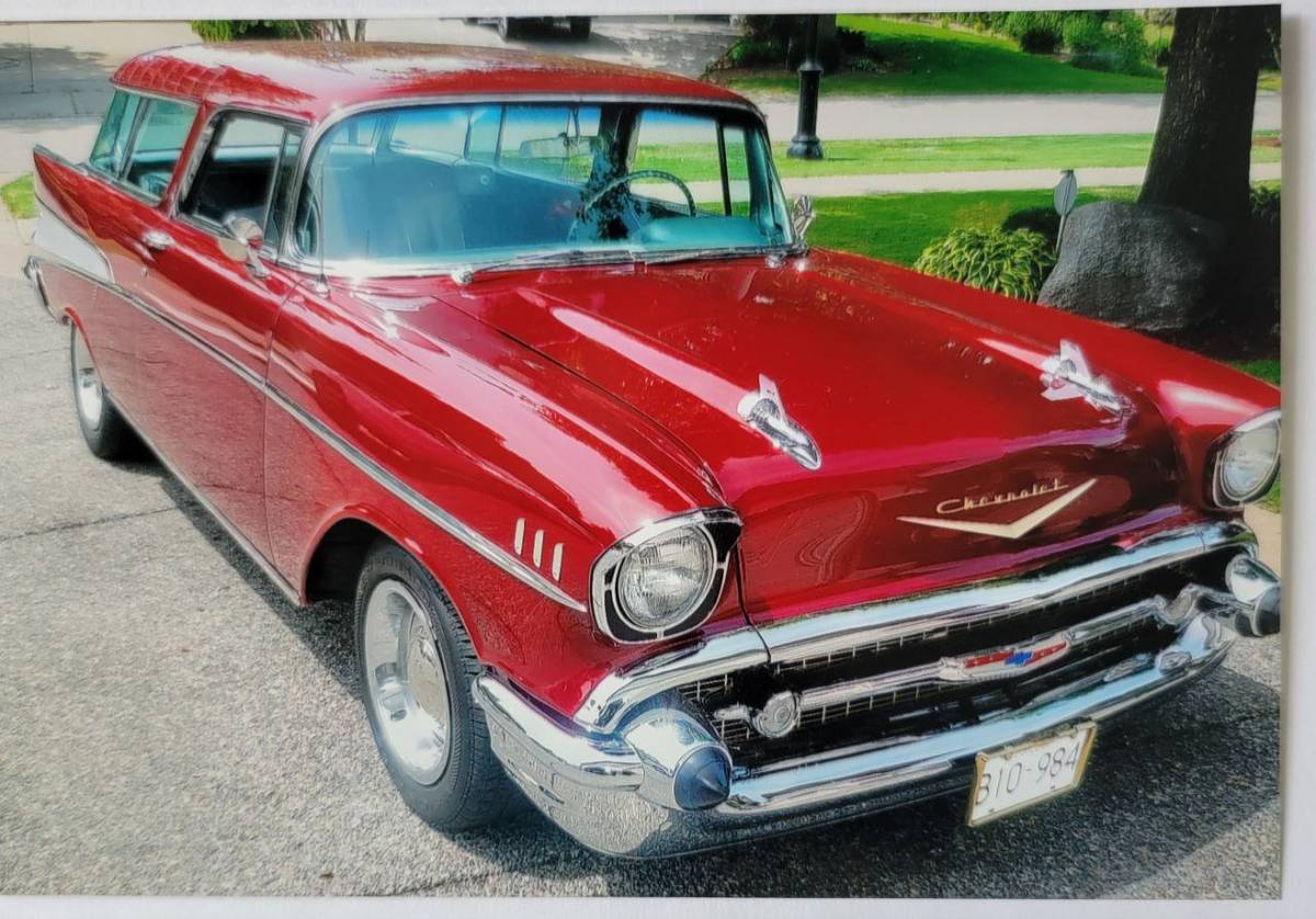 Chev-nomad-1957-custom-1