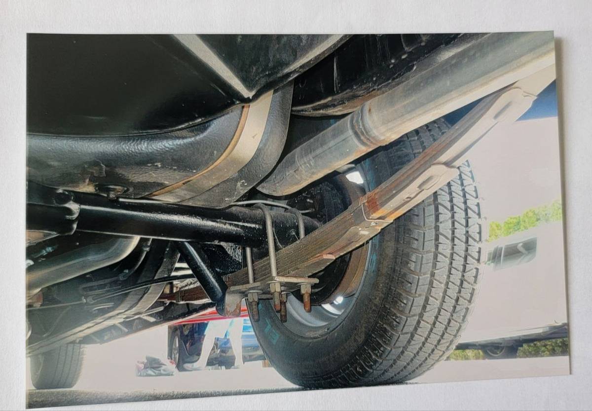Chev-nomad-1957-custom-19