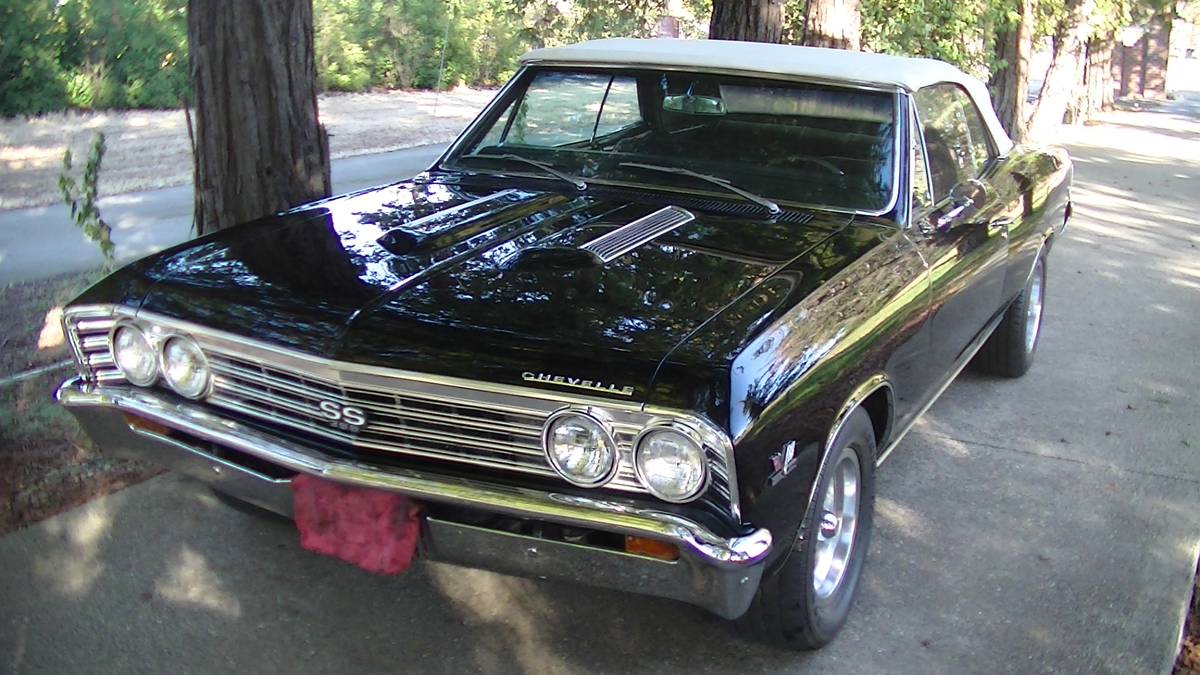 Chevelle-1967-black-3