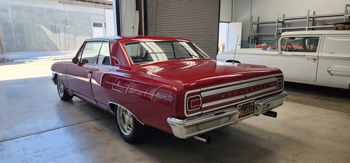 Cheverlet-chevelle-malibu-1965-red-3