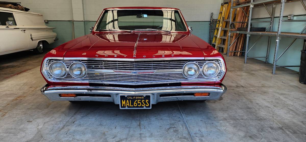 Cheverlet-chevelle-malibu-1965-red-5