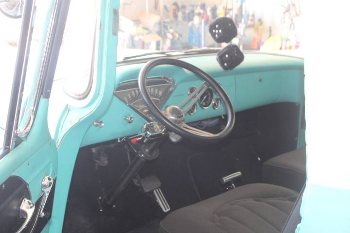 Cheverolet-12-ton-pu-1955-12