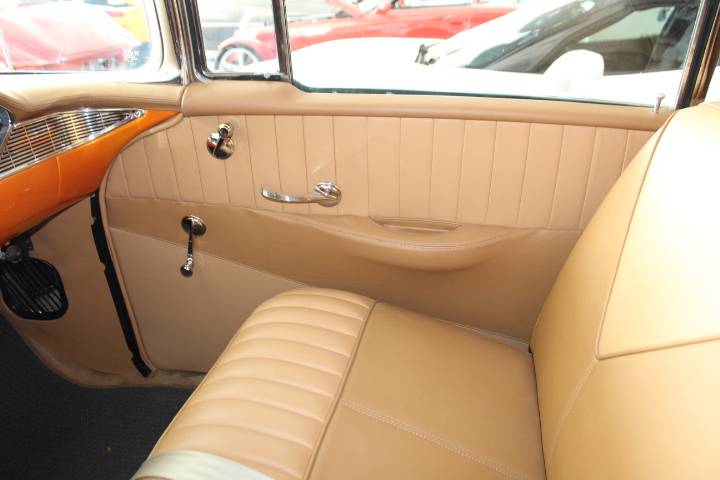 Cheverolet-bel-air-1956-1