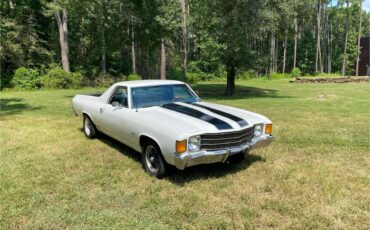Chevorlet-el-camino-1972-white-19