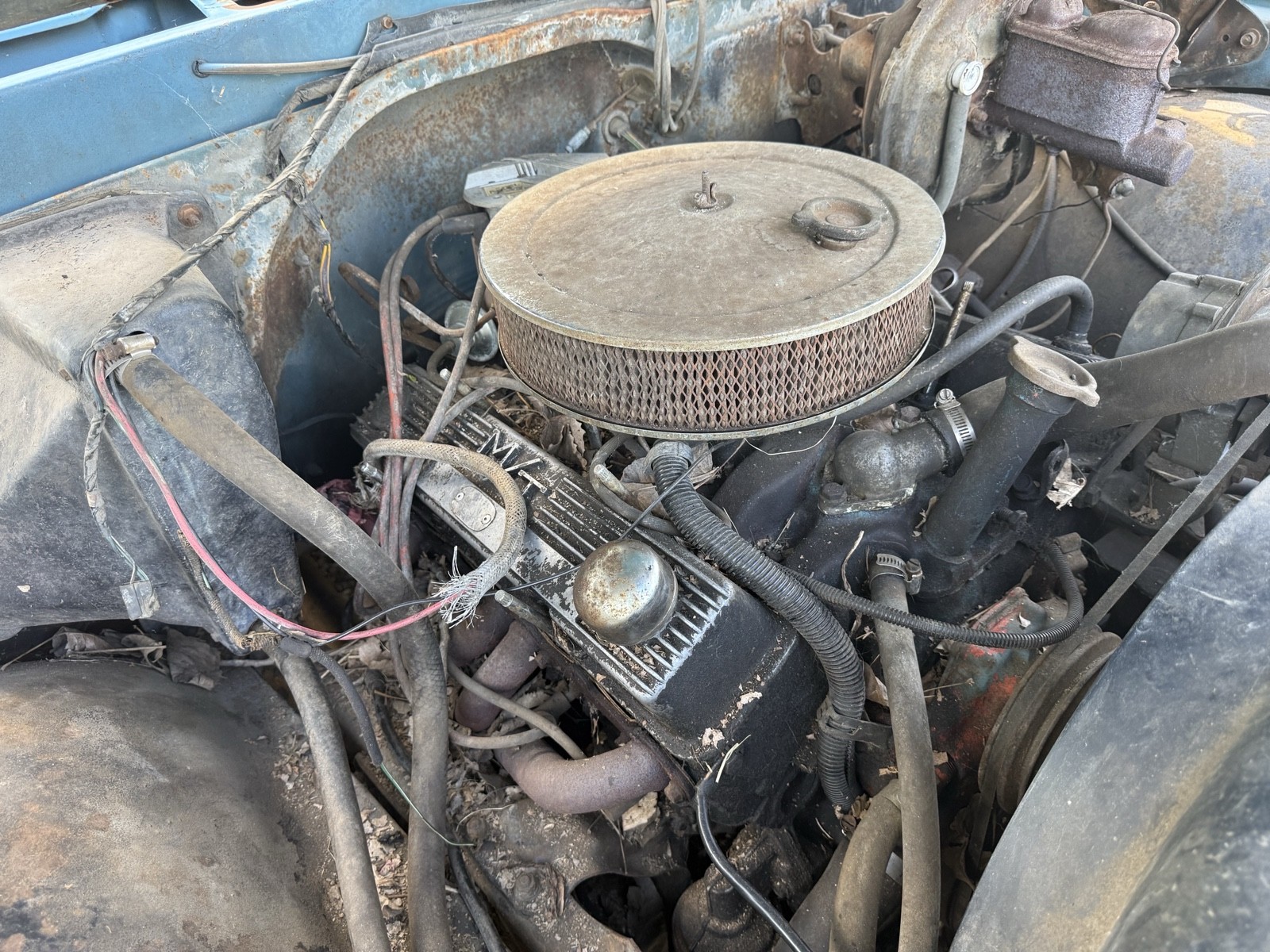Chevrolet-12-Ton-Pickup-1972-Cab-Chassis-16