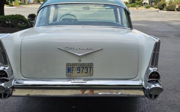 Chevrolet-150-1957-3