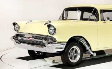 Chevrolet-150-1957-Colonial-Cream-Black-11