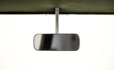 Chevrolet-150-1957-Colonial-Cream-Black-28