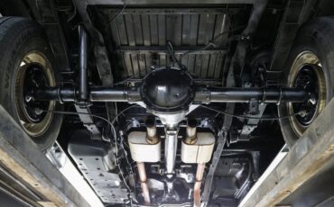 Chevrolet-1500-1984-Black-Gray-14