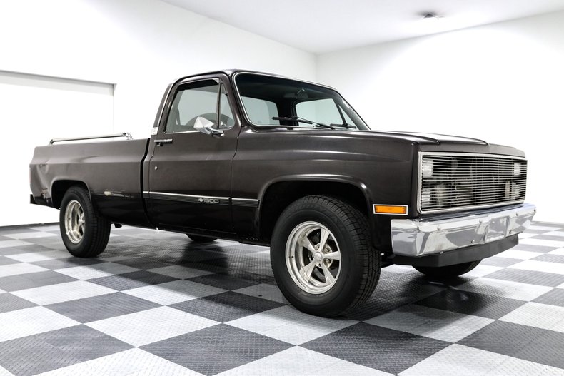 Chevrolet-1500-1984-Black-Gray-17
