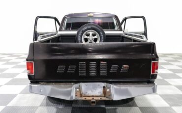 Chevrolet-1500-1984-Black-Gray-4