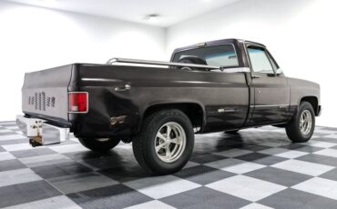 Chevrolet-1500-1984-Black-Gray-5
