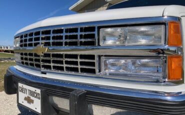 Chevrolet-1500-1993-white-7
