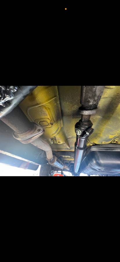 Chevrolet-1500-1994-yellow-8