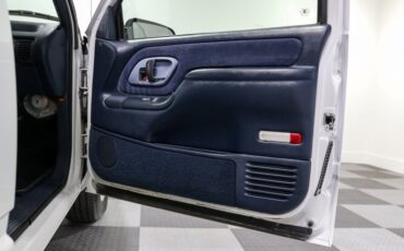 Chevrolet-1500-1995-White-Blue-14