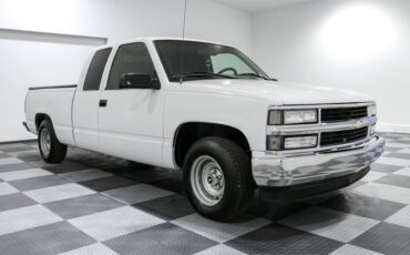 Chevrolet-1500-1995-White-Blue