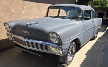 Chevrolet-1956-grey-15
