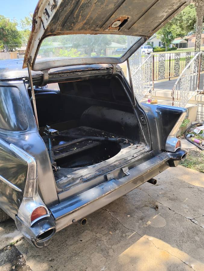 Chevrolet-1957-black-12