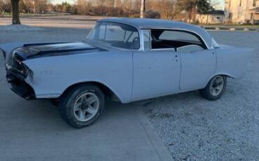 Chevrolet-1957-grey-14