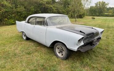 Chevrolet-1957-grey-3