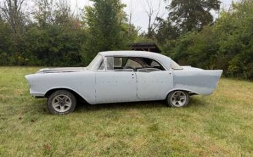 Chevrolet-1957-grey
