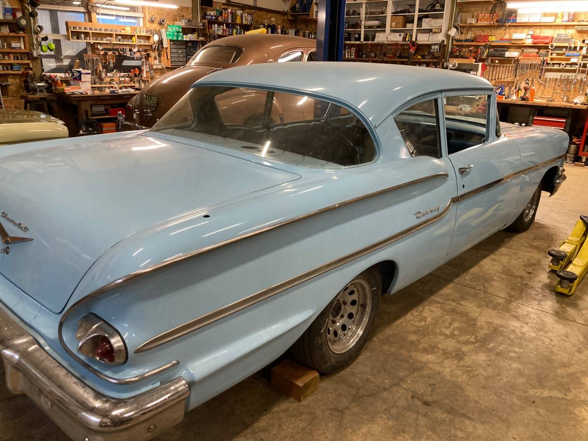 Chevrolet-1958-blue-2