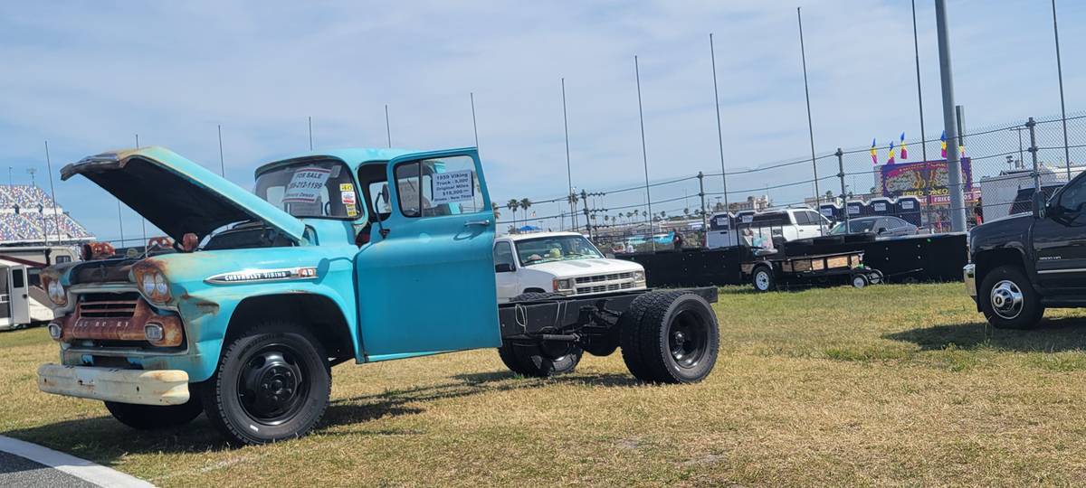 Chevrolet-1959-17