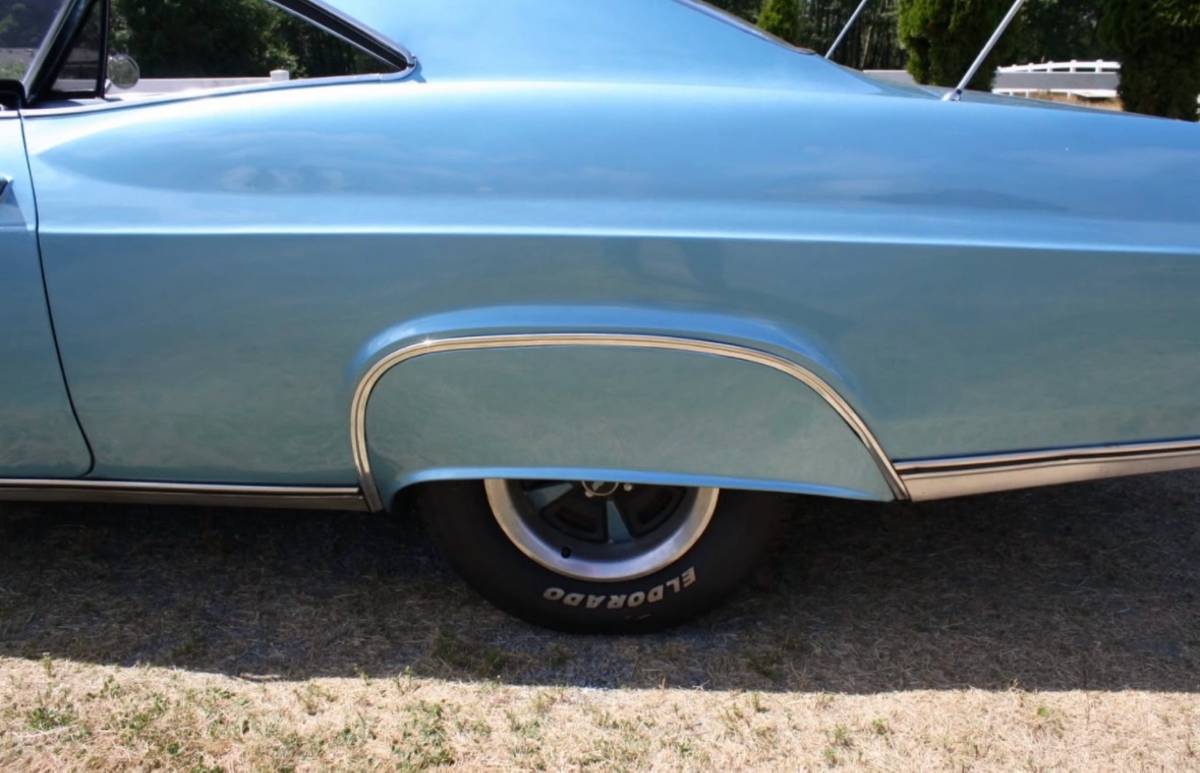 Chevrolet-1965-blue-23