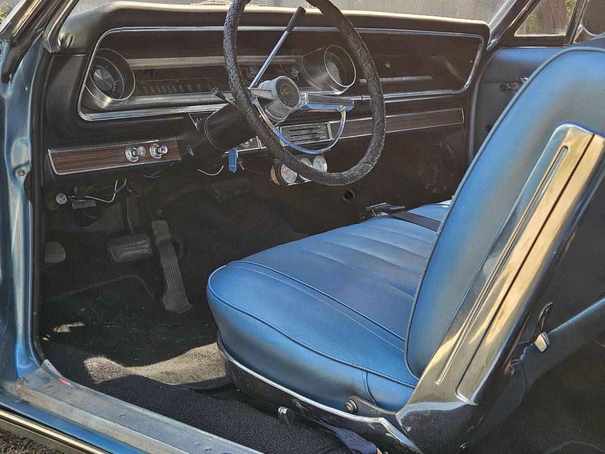Chevrolet-1965-blue-35