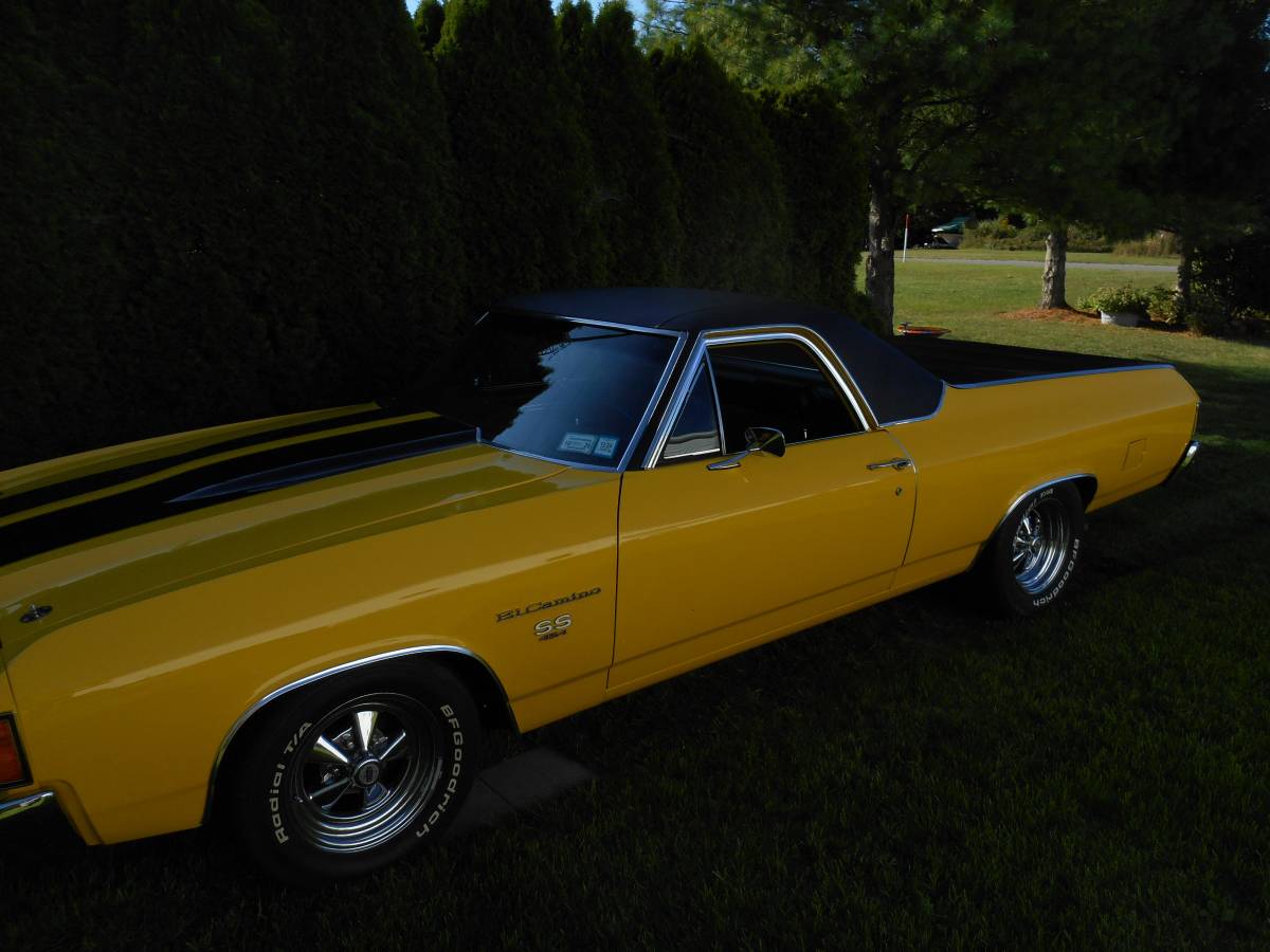 Chevrolet-1972-yellow-2