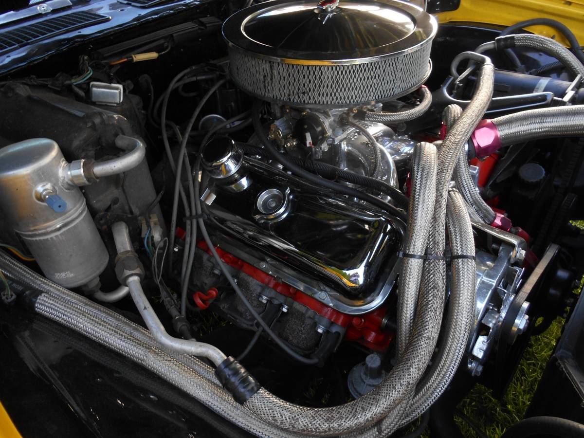 Chevrolet-1972-yellow-6