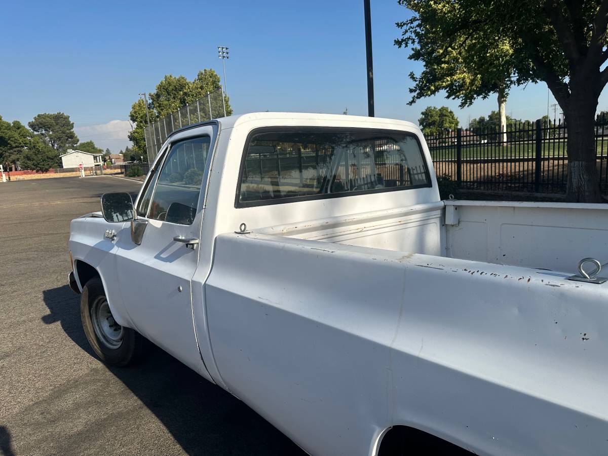 Chevrolet-1974-9