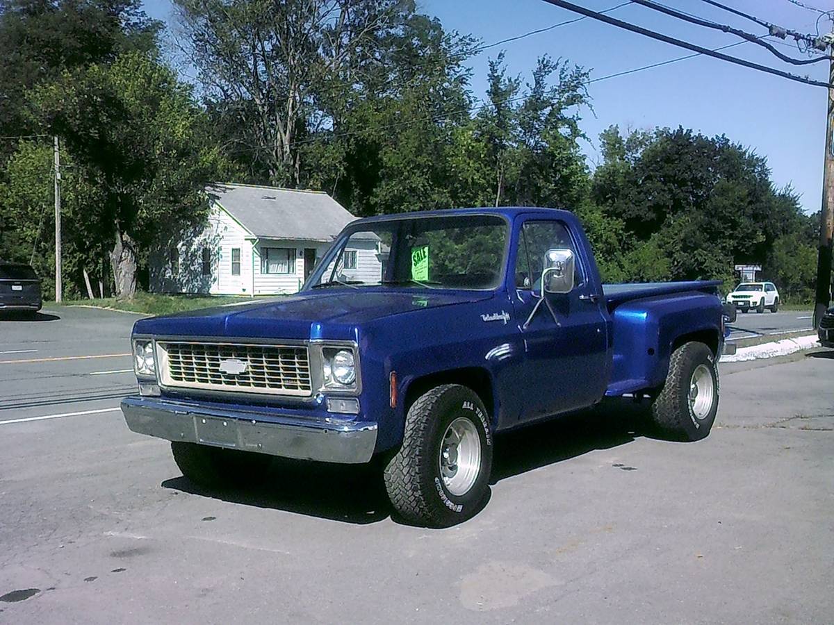 Chevrolet-1974-blue-1