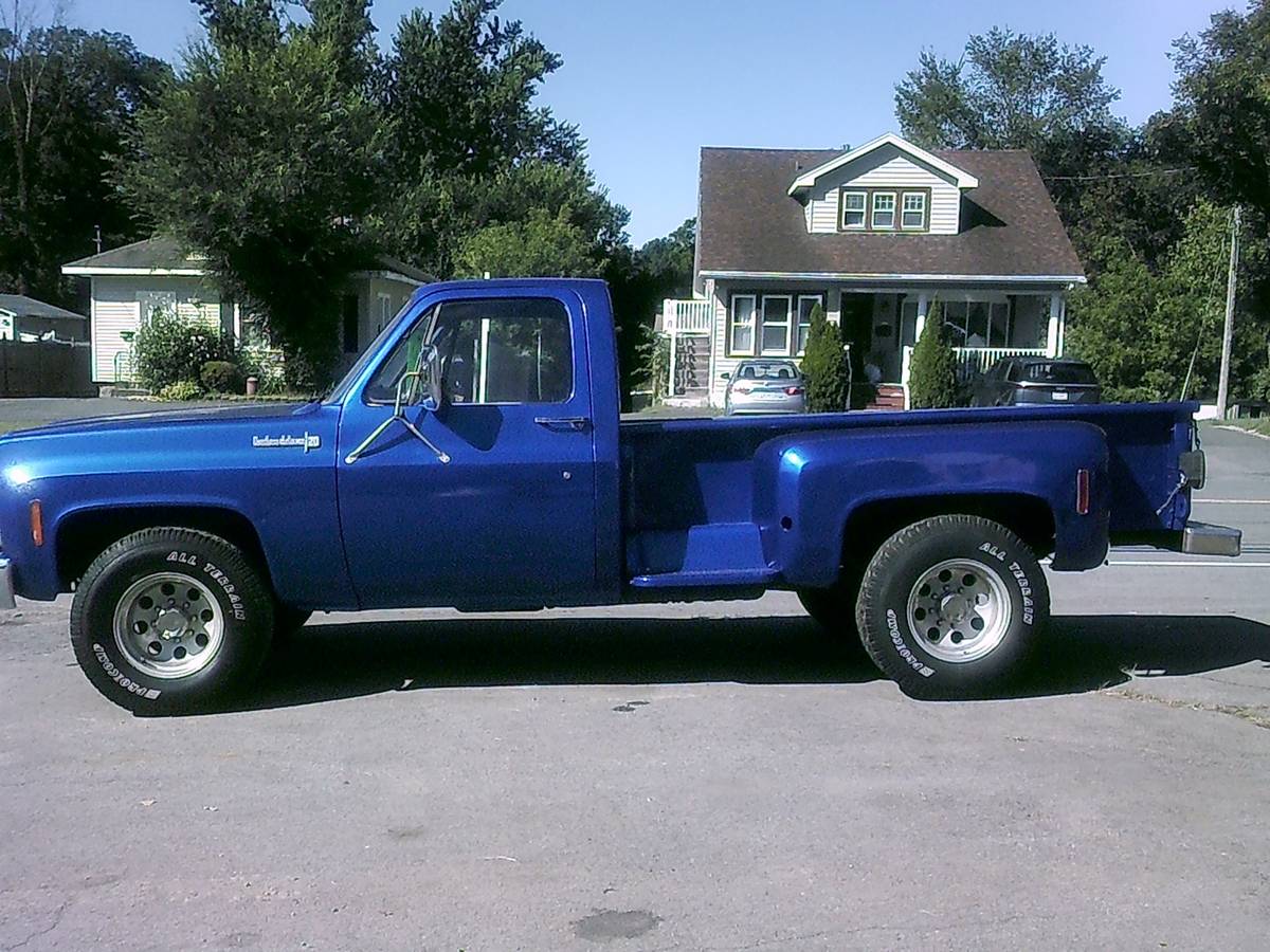 Chevrolet-1974-blue-2
