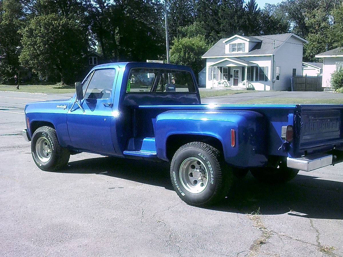 Chevrolet-1974-blue-3