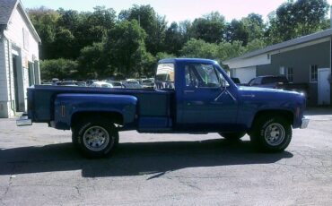 Chevrolet-1974-blue-8