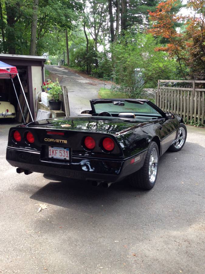 Chevrolet-1988-black-1