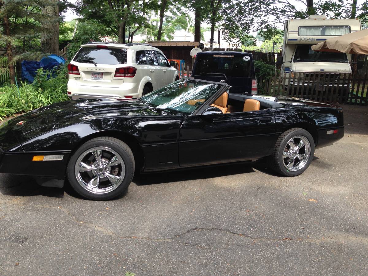 Chevrolet-1988-black-2