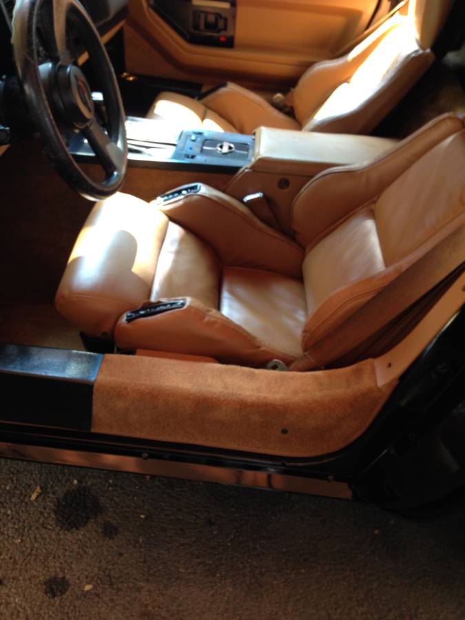 Chevrolet-1988-black-4
