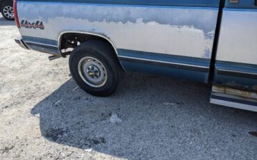 Chevrolet-1990-blue-1