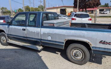 Chevrolet-1990-blue-7
