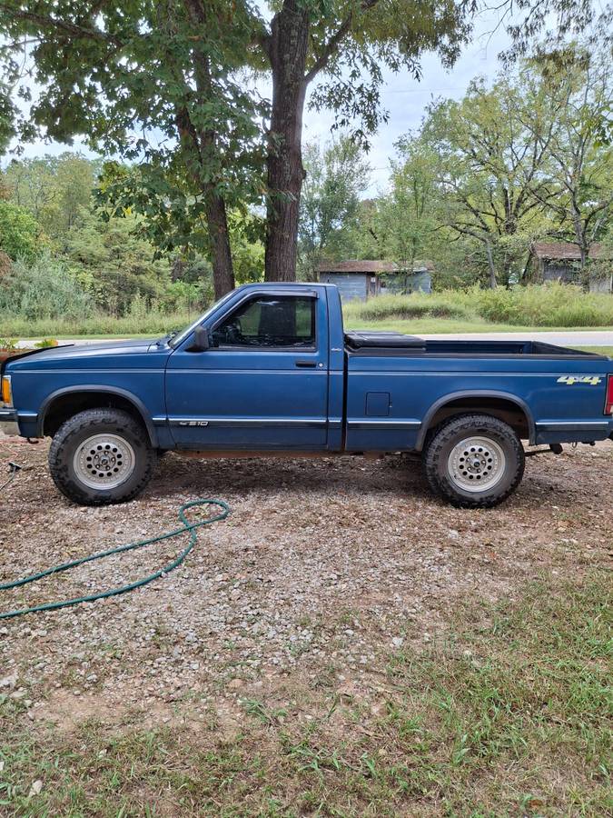 Chevrolet-1993-blue-9