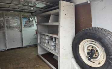Chevrolet-20-cargo-van-1991-white-12