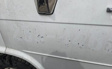 Chevrolet-20-cargo-van-1991-white-2