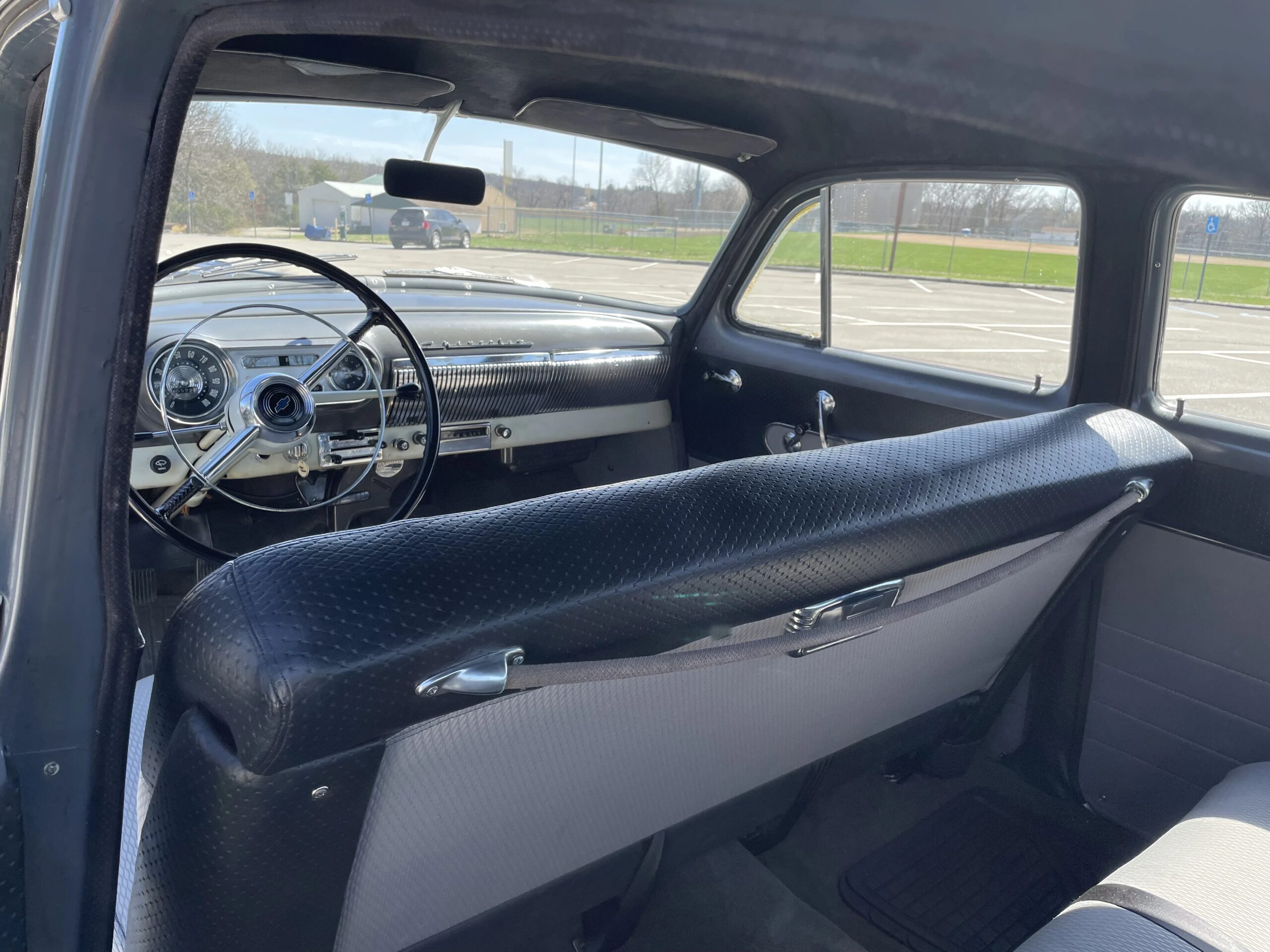 Chevrolet-210-1953-Gray-Black-6