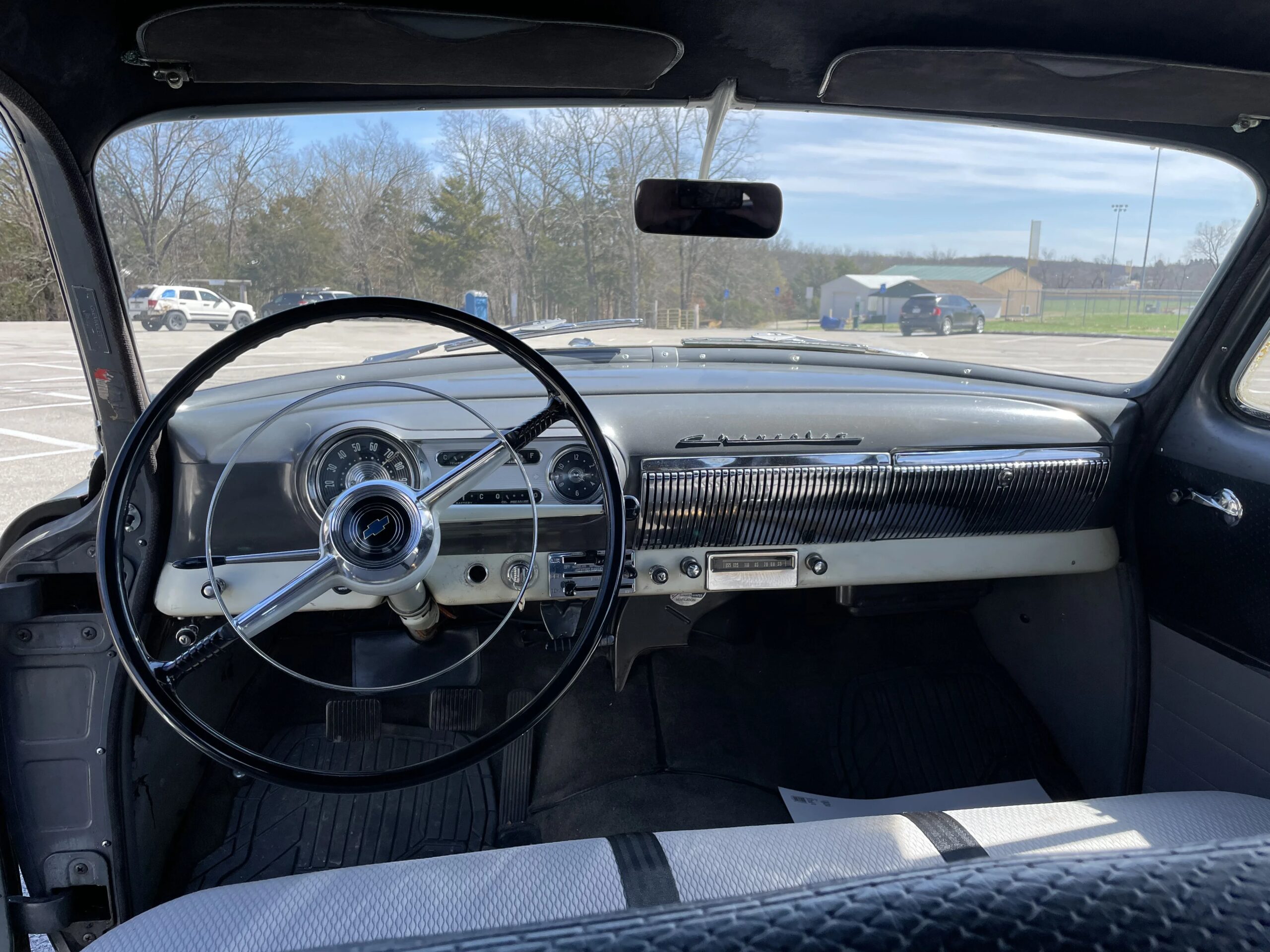 Chevrolet-210-1953-Gray-Black-7