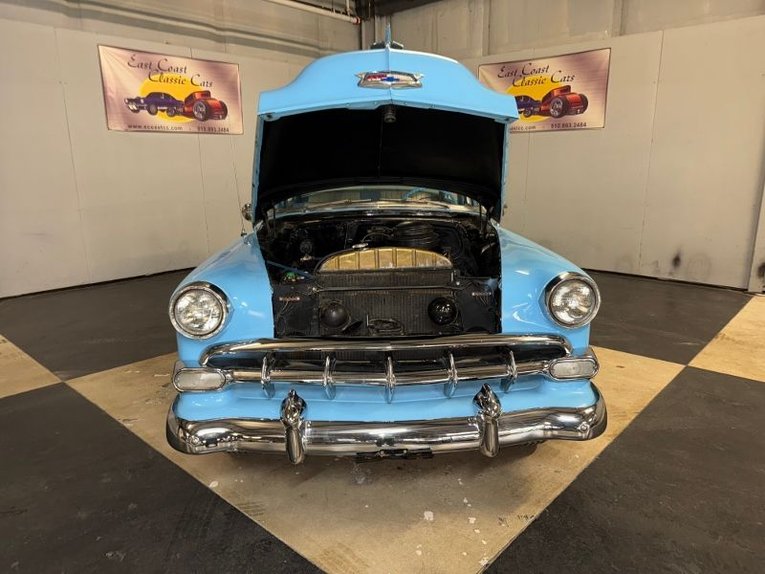 Chevrolet-210-1954-Blue-White-Blue-White-26