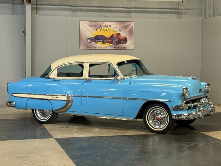 Chevrolet-210-1954-Blue-White-Blue-White-32