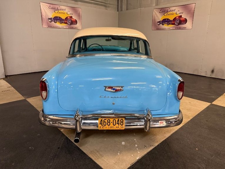 Chevrolet-210-1954-Blue-White-Blue-White-37